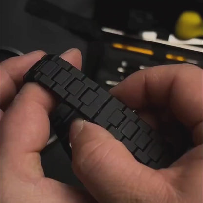 🖤 Matte Black Arabic Numeral Luxury Wrist Watch ⌚ – Minimalist Stainless Steel Design